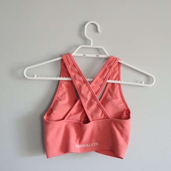 Alphalete Women's S Pink‎ V-Neck Ruched Racerback Stretch Activewear Sports Bra - Picture 2 of 9